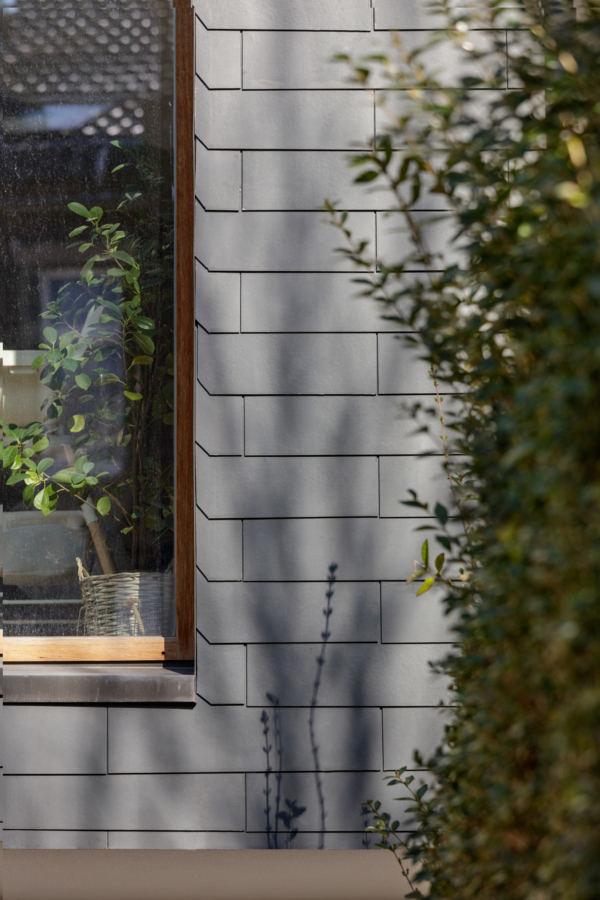 Renovatie achterbouw in Luik, België