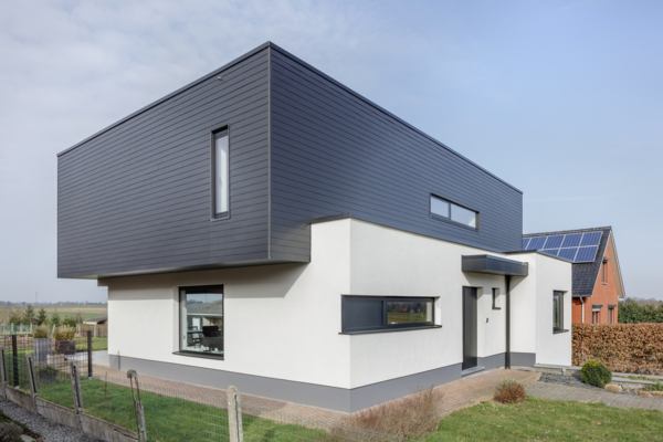 Strakke renovatie in Suarlée, België