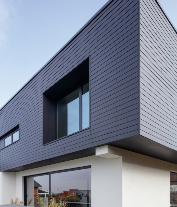 Strakke renovatie in Suarlée, België