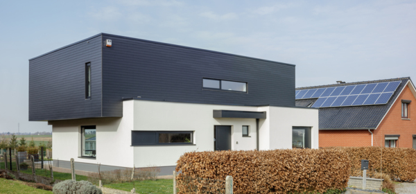 Strakke renovatie in Suarlée, België