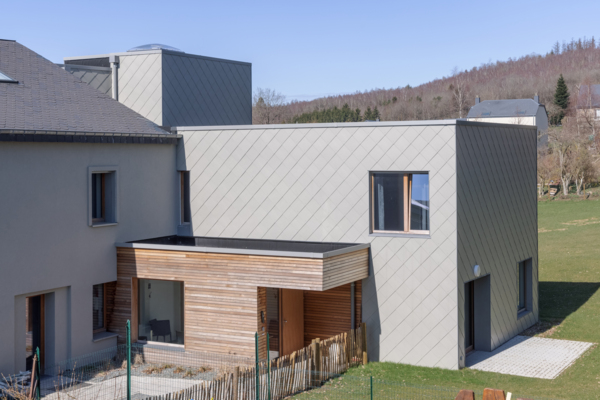 Nouvelle annexe pour une maison à Vielsalm, Belgique