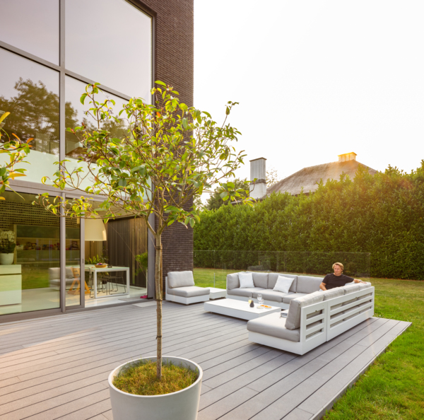 Moderne Terrasse in Aartselaar