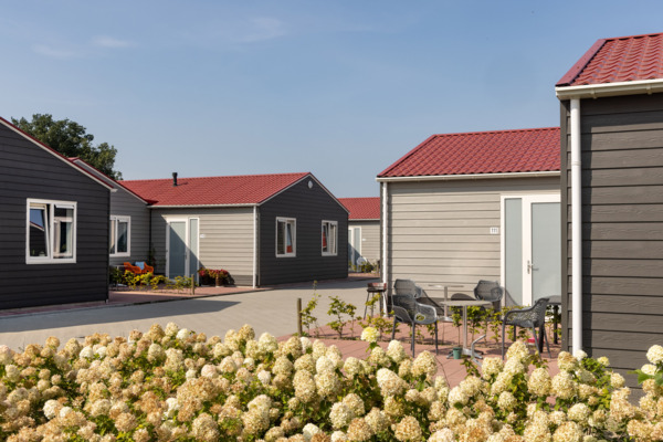 Woningen voor seizoensarbeid in Luttelgeest, Nederland