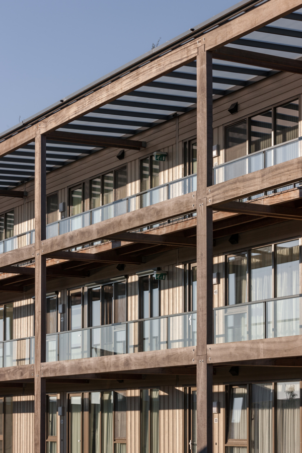 Appartementsgebouw in Harkstede, Nederland
