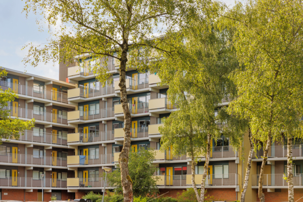 Renovatie appartementsgebouw in Emmen, Nederland