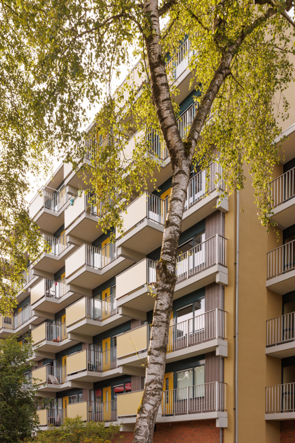 Renovatie appartementsgebouw in Emmen, Nederland