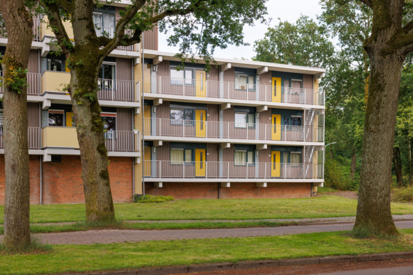 Renovatie appartementsgebouw in Emmen, Nederland