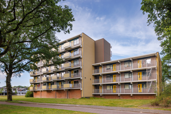 Renovatie appartementsgebouw in Emmen, Nederland