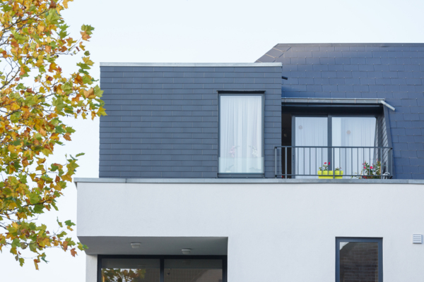 Appartementsgebouw met handelszaken in Zedelgem, België