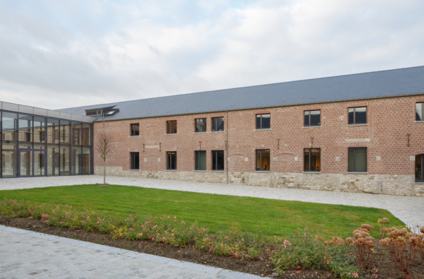 Verbouwing gemeentehuis en OCMW van Wanze, België